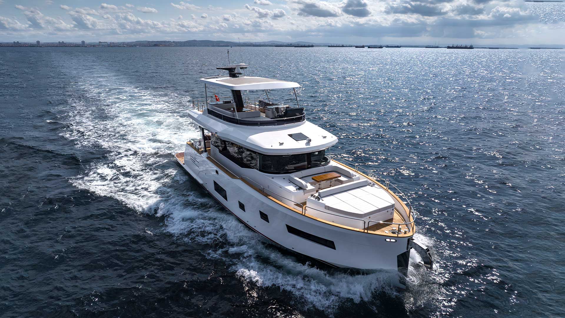 Sirena 60 Exterior
