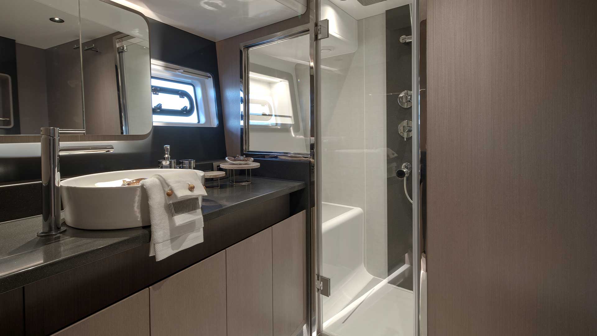 Sirena 60 Interior