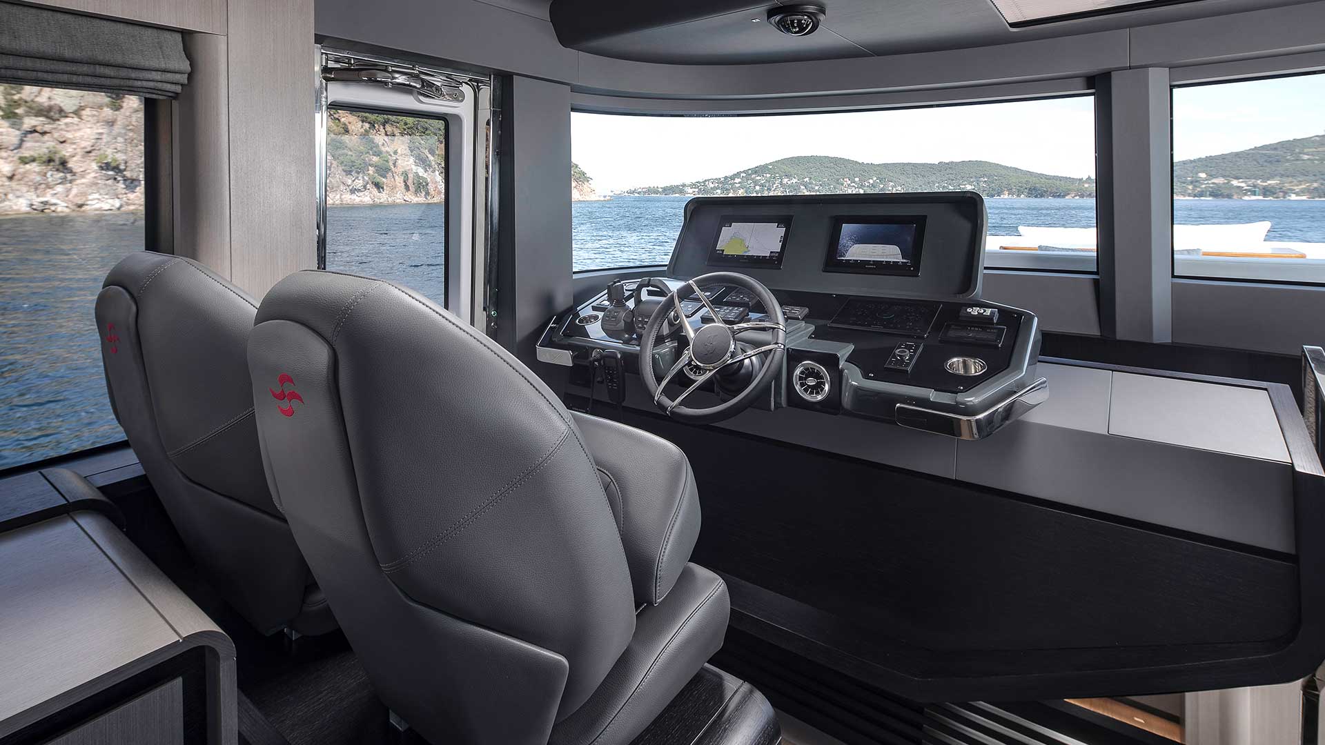 Sirena 60 Interior