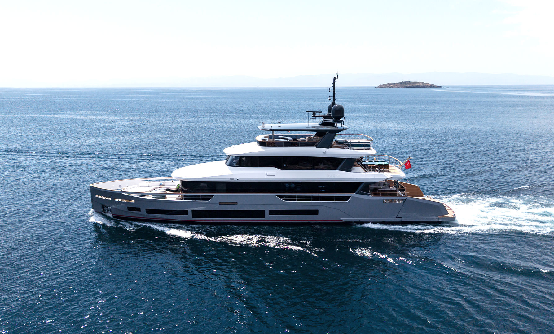 Sirena 118 Exterior