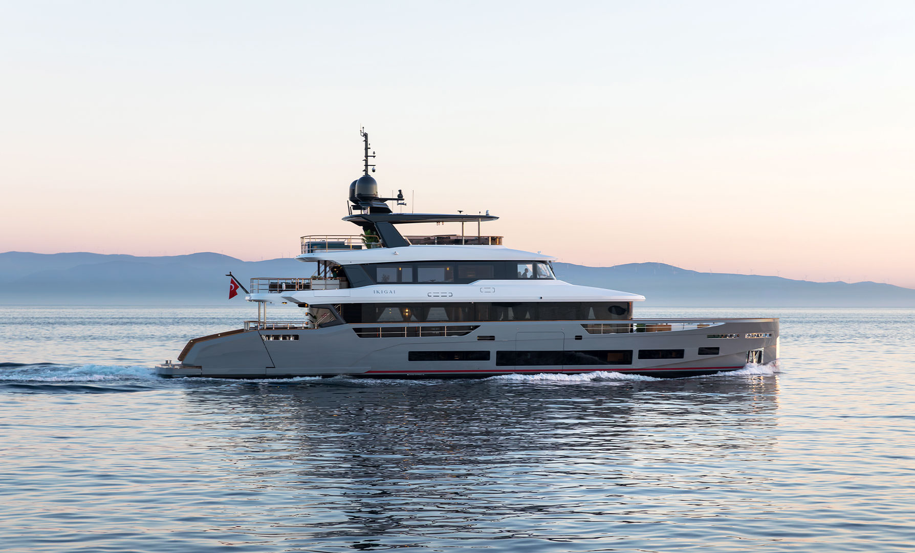 Sirena 118 Exterior