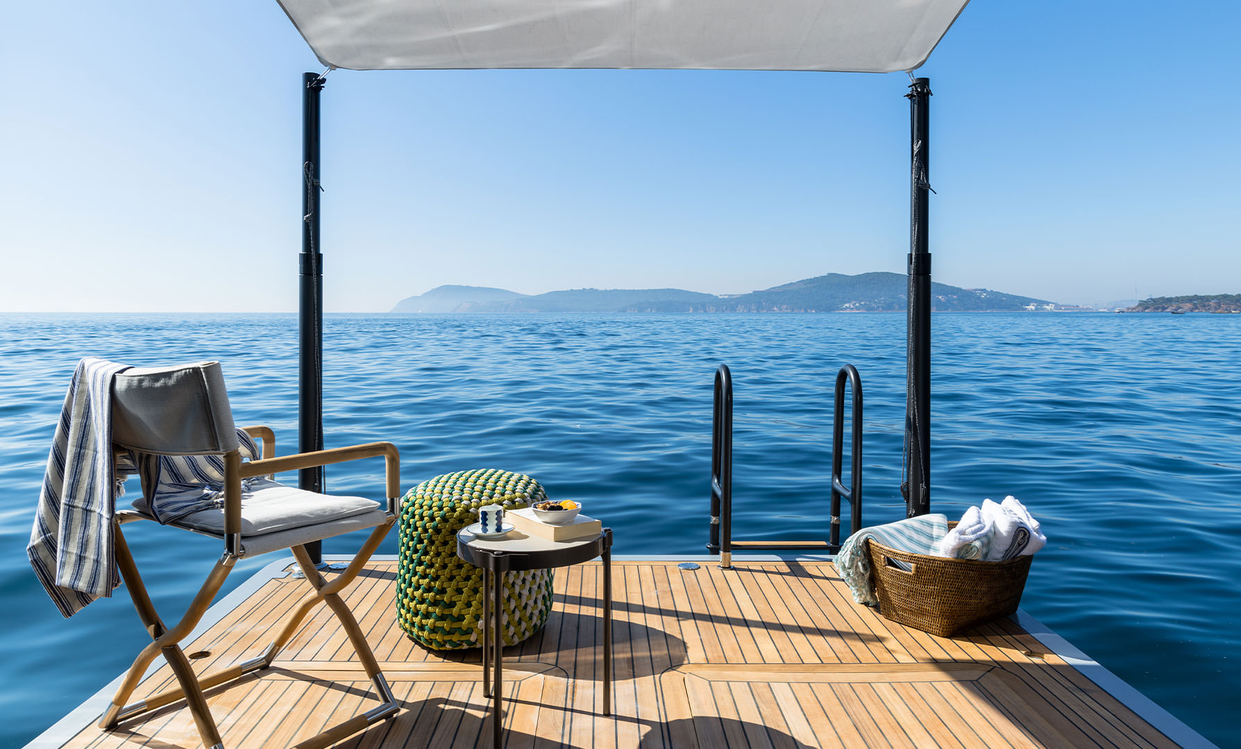 Sirena 118 Custom Interior