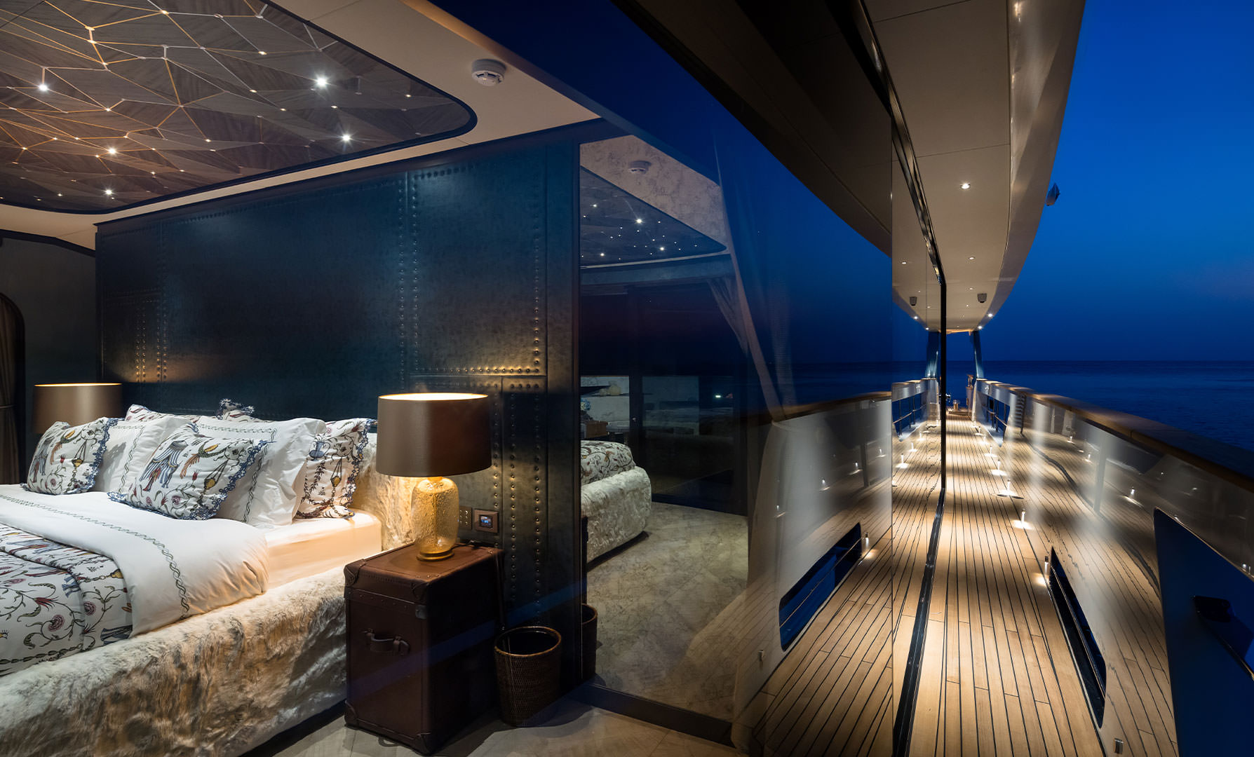 Sirena 118 Custom Interior