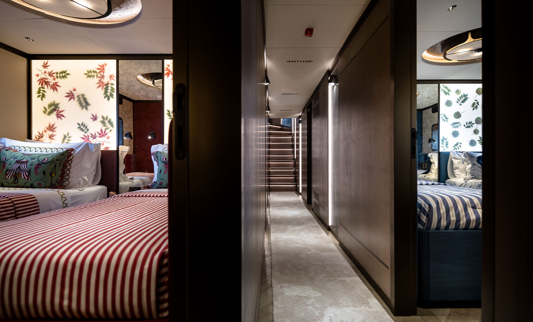 Sirena 118 Custom Interior